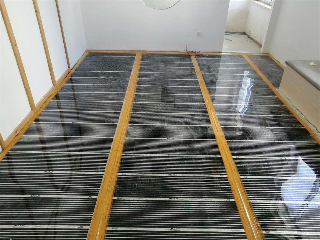 石墨烯地暖 石墨烯地暖